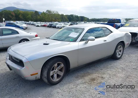 2010 Dodge Challenger Se из США, поврежденный, VIN 2B3CJ4DV9AH270088